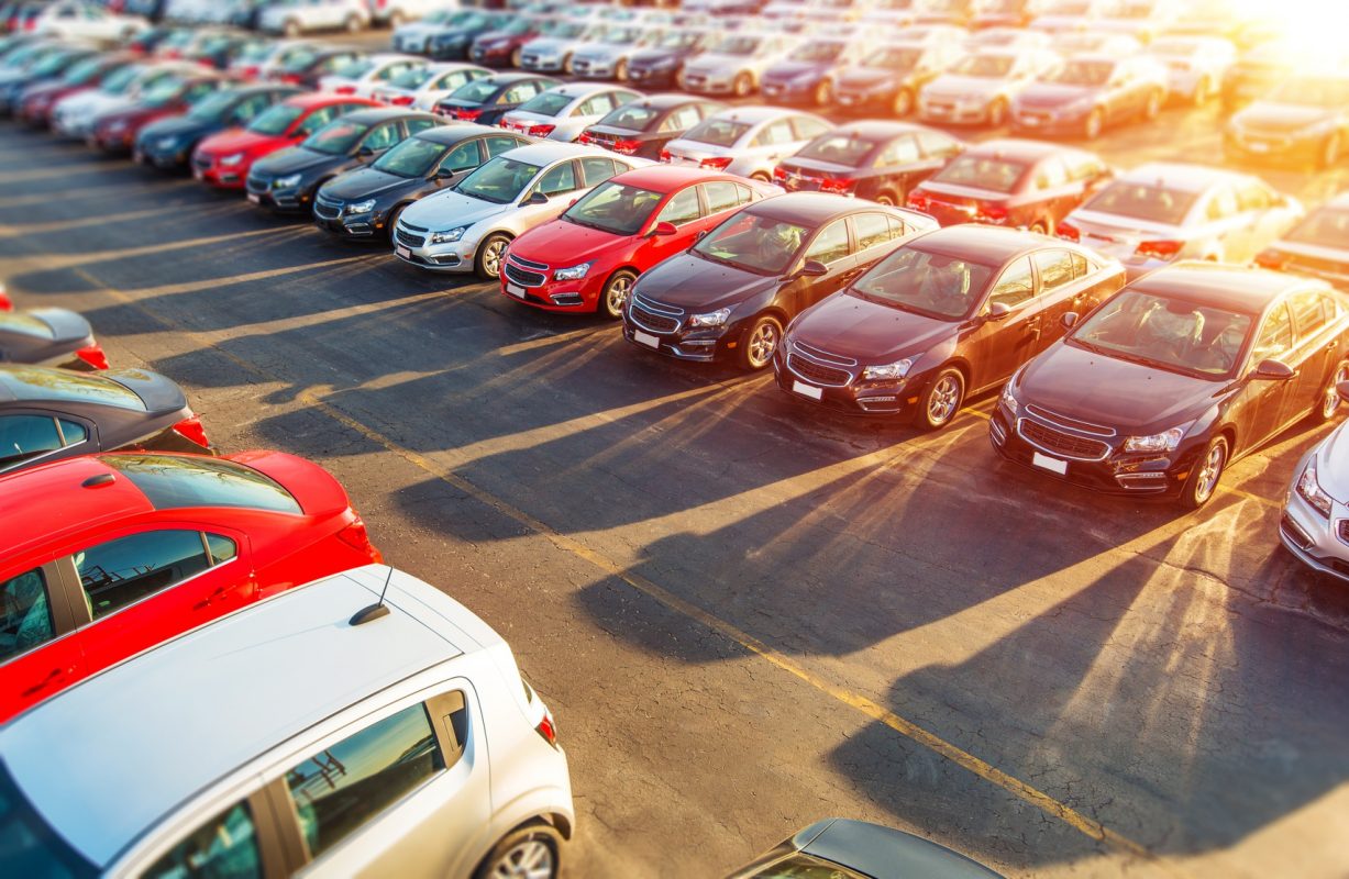 How to Find the Best Car Dealerships in Los Angeles - Silverback Automotive